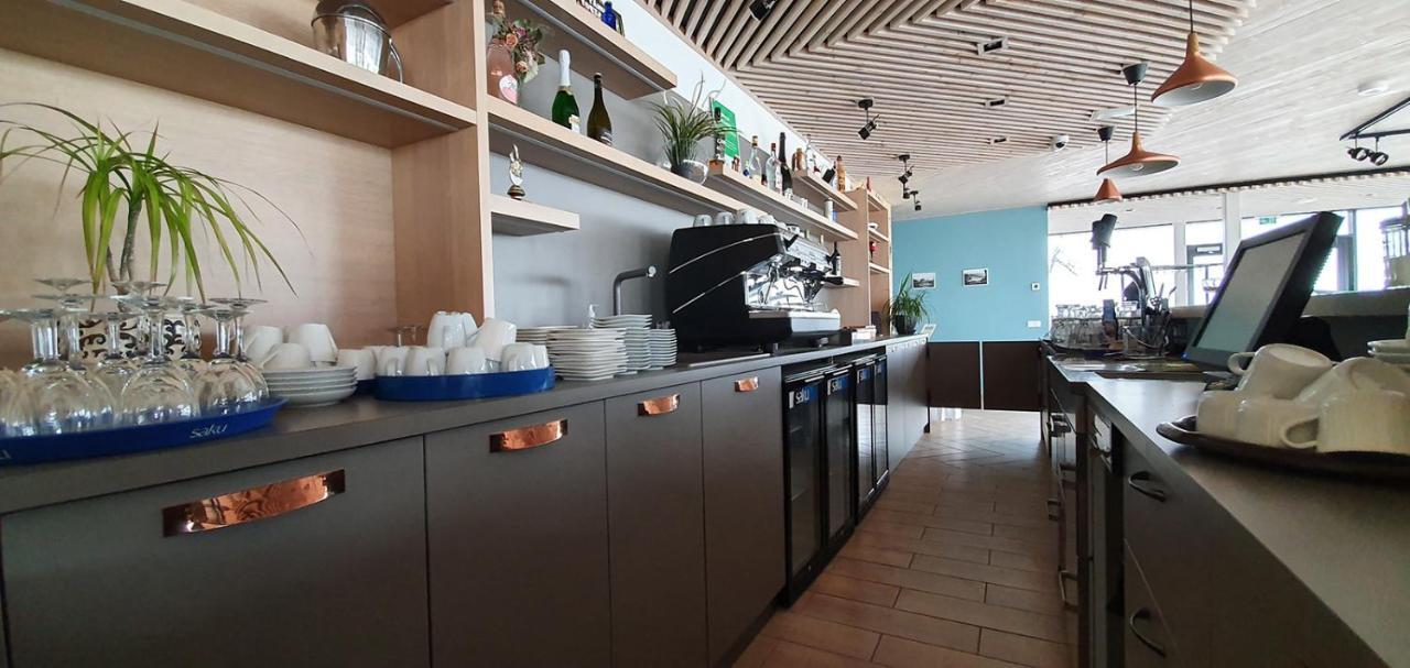 Doberani Rannamaja Hotel Valgeranna Buitenkant foto